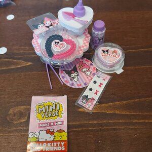 Miniverse Hello Kitty Series 2 - Kuromi & My Melody Cake
